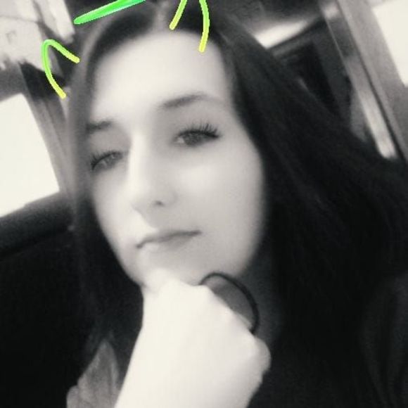 Meet your Posher, Stacey - Picture 1 of 1